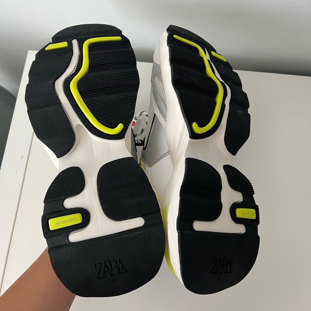 ZARA COMBINATION RUNNING SHOES - Picture 4 of 11
